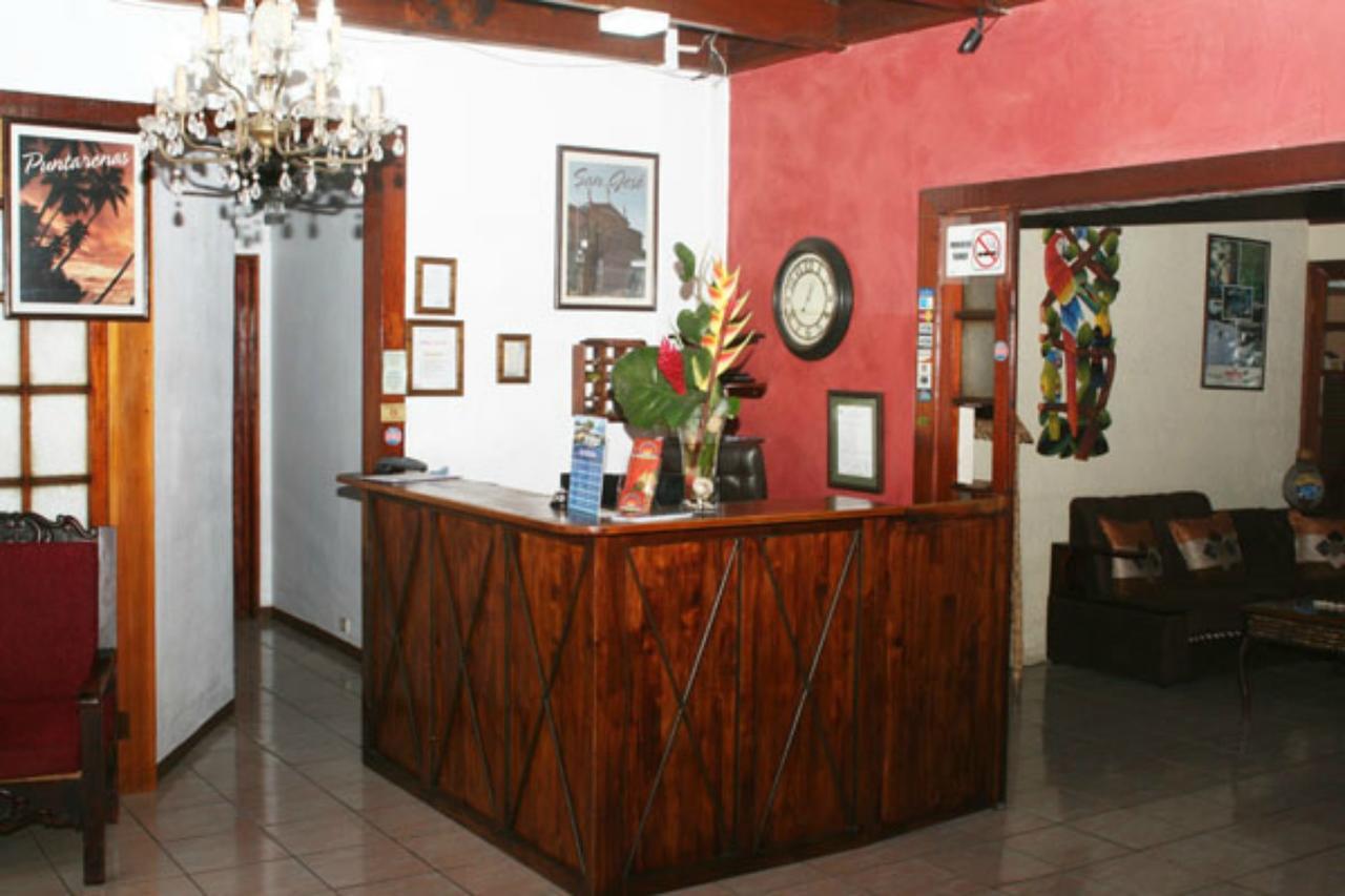 Hotel Millenium Río Segundo Εξωτερικό φωτογραφία